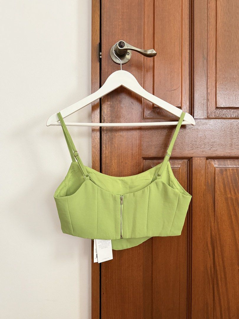 Kookai Alpha Corset Top (Category: Sleeveless) located in Paranaque City. Submitted by consciouscleanout (Listing ID 1467734924, Image 2). Description: New and unused. Retail $130 AUD US 6 on tag, fits M-L.