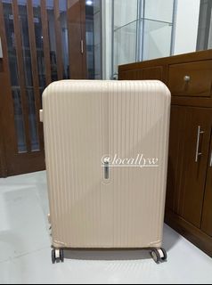 (Kategori: ) berada di . Dikirim oleh beny.stuff (ID iklan 1467766107, Gambar 1). Deskripsi: .
