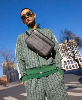 (Category: ) located in . Submitted by shopaholic_gurl (Listing ID 1467609655, Image 1). Description: .