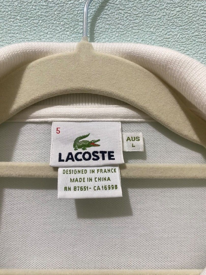 Lacoste Polo (Category: Tshirts & Polo Shirts ) located in Santo Tomas. Submitted by liyothrift (Listing ID 1467616579, Image 3). Description: For Sale 👕💯 Lacoste Polo White Width 19 Length 26 best fit meduim Excellent condition 💯👌 Location: Santo Tomas Davao Del norte PM 📩📩.