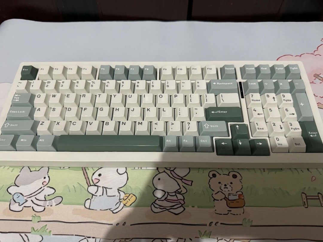 Langtu F99 (Category: Computer Keyboard) located in Iligan City. Submitted by zealcrystal_b18a21 (Listing ID 1467776298, Image 1). Description: .