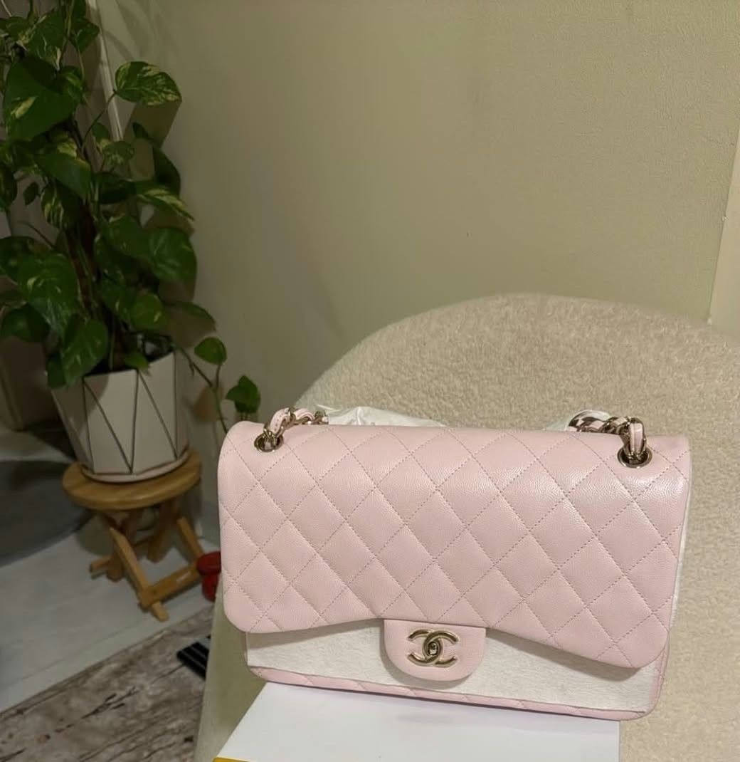 Large Classic Pink Caviar (Category: Luxury Bags & Wallets) located in Quezon City. Submitted by melmgpy (Listing ID 1467705314, Image 2). Description: .