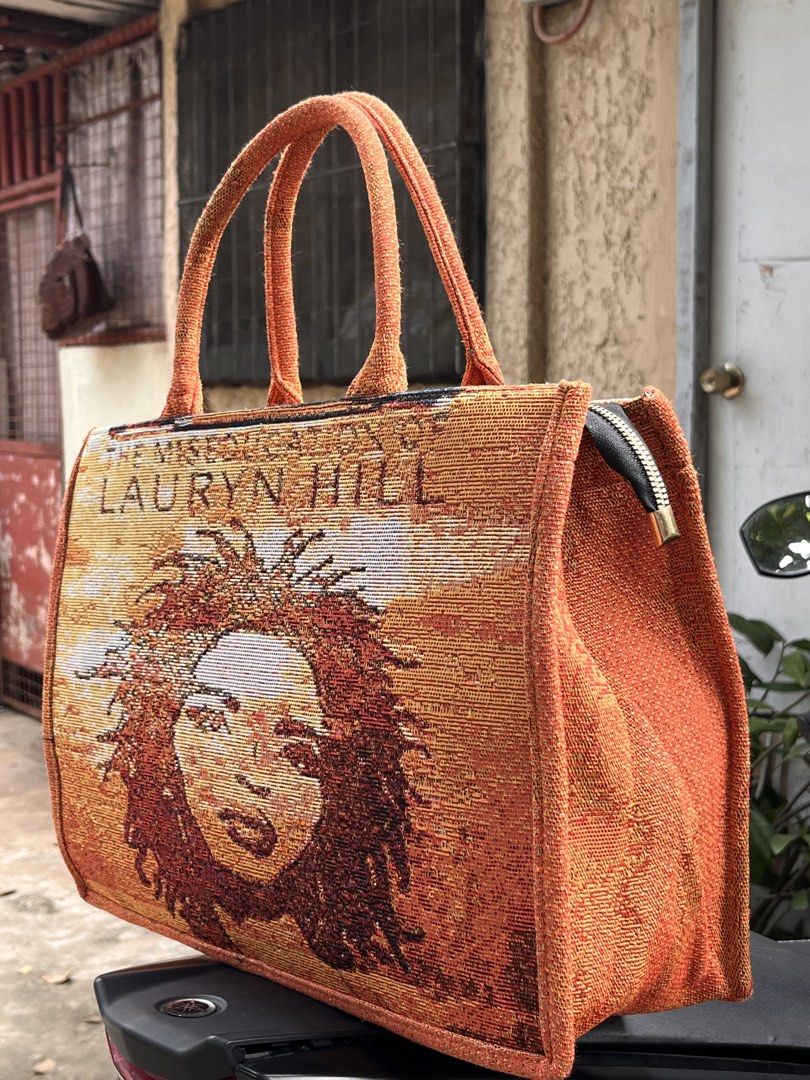 Lauryn hill tote (Category: Tote Bags) located in Cagayan de Oro. Submitted by allaboutukayukaybagscdo (Listing ID 1467612155, Image 3). Description: .