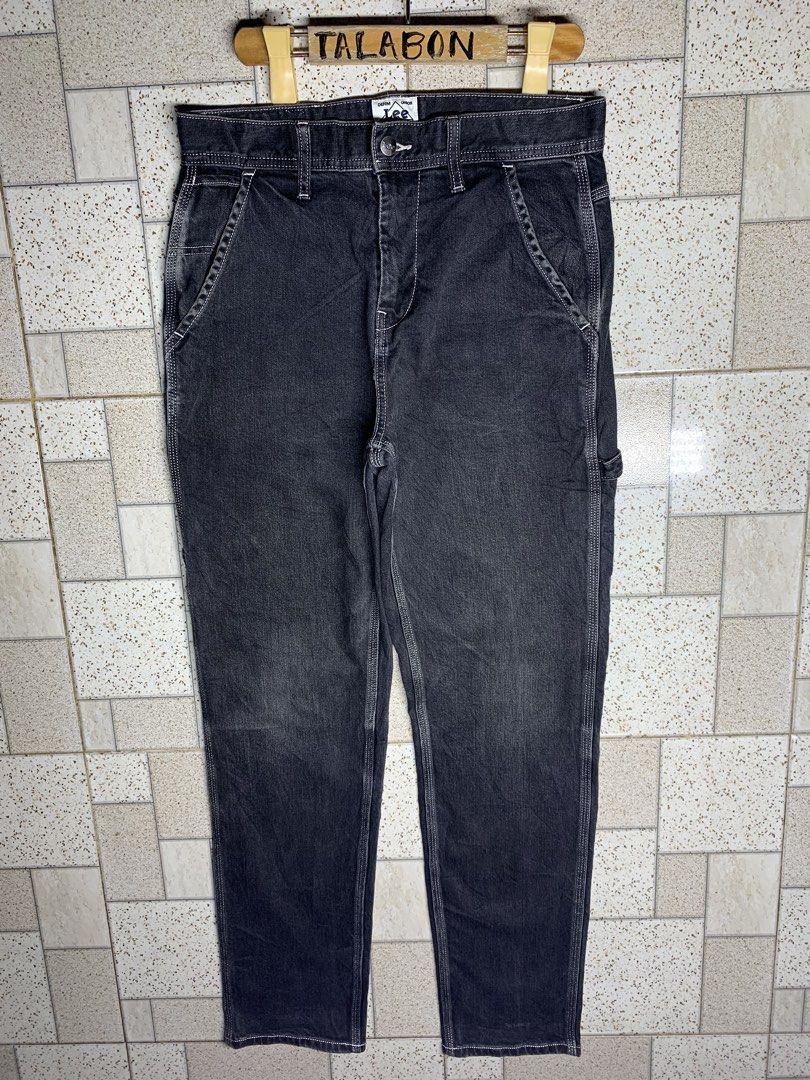 LEE Carpenter Work Pants (Category: Jeans) located in Bacolod City. Submitted by ocean_us (Listing ID 1467754703, Image 2). Description: Item: LEE Carpenter Work Pants ____________________________ Made in Vietnam Details: ▪️Size - 30x31 ▪️Actual - 31 x 41 ▪️Hem - 6.5 ▪️Chainstitch ▪️FREE SHIPPING FEE Pm, Thanks ✅We ship Nationwide via Jnt Express ✅We do video call for assurance 📍Bacolod City Negros Occidental.