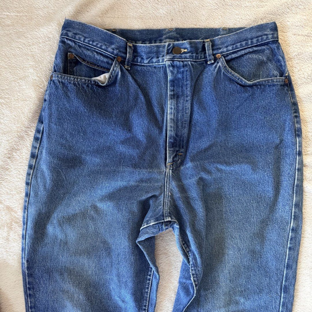 Lee Mom Jeans (Category: Jeans) located in Vigan. Submitted by chiyannav (Listing ID 1467745261, Image 2). Description: .
