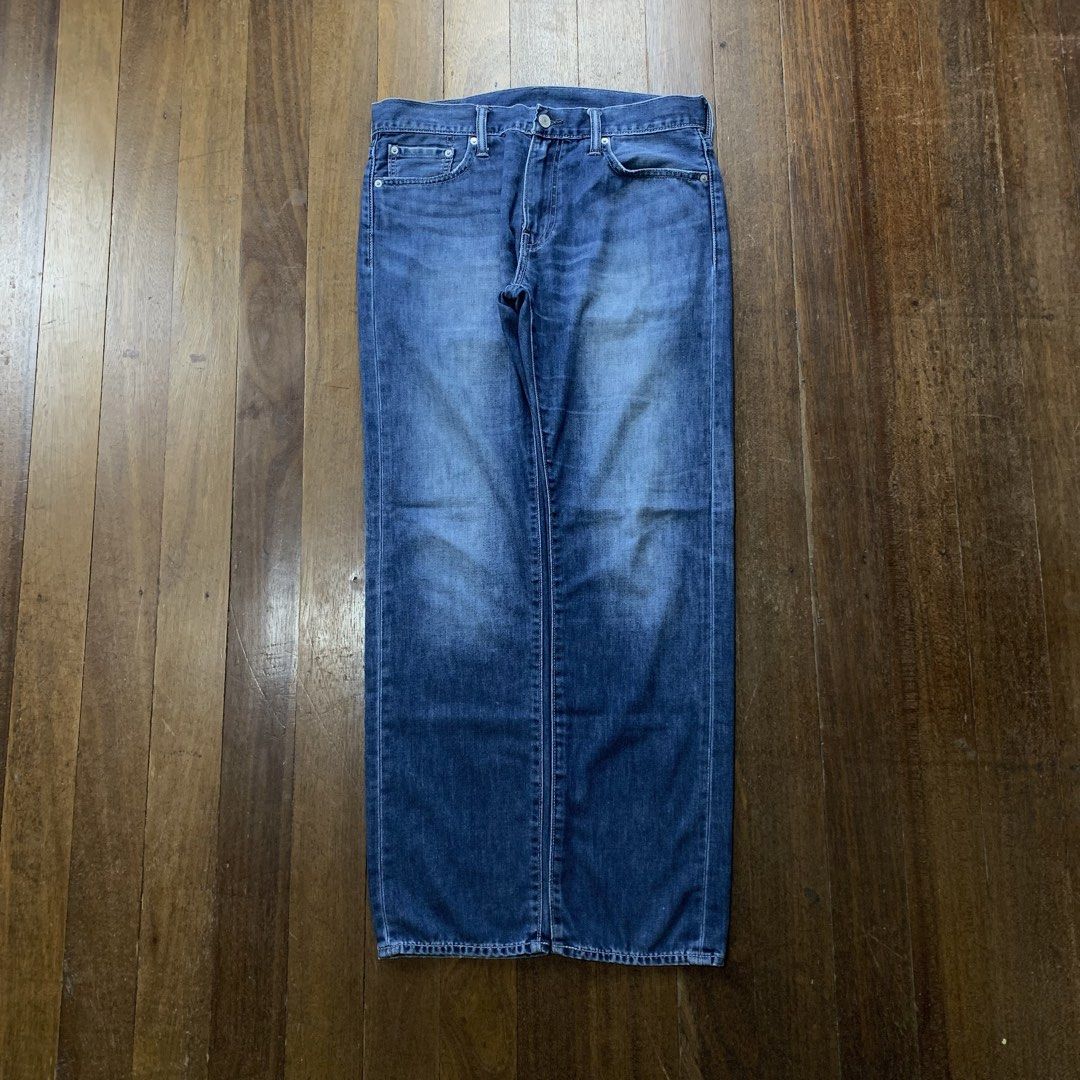 Levis 504 Denim Pants (Category: Jeans) located in Dagupan City. Submitted by _pinkman (Listing ID 1467786775, Image 2). Description: Levis 504 Denim Pants 30-32” waistline 40.5” length 7.5” leg opening no issue .