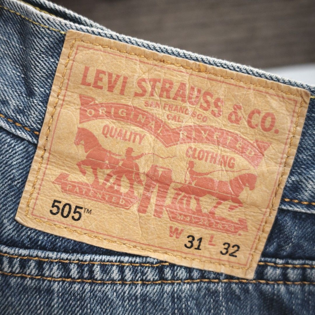 Levis 505 Jeans (Category: Jeans) located in Balingoan. Submitted by jagnusthrift.ph (Listing ID 1467613758, Image 3). Description: Levis 505.