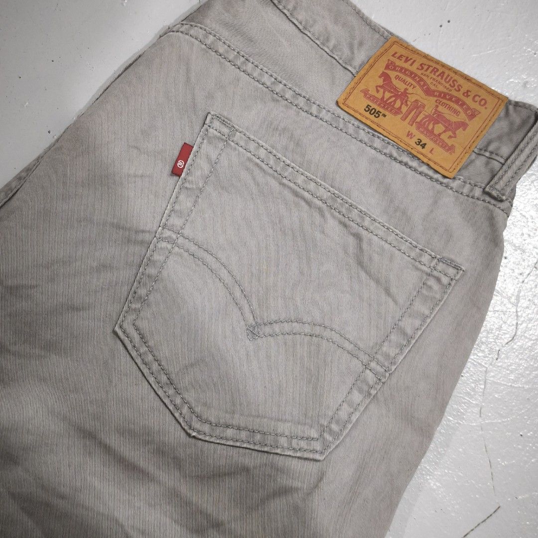 Levis 505 Shorts (Category: Shorts) located in Balingoan. Submitted by jagnusthrift.ph (Listing ID 1467614525, Image 2). Description: Size 34.