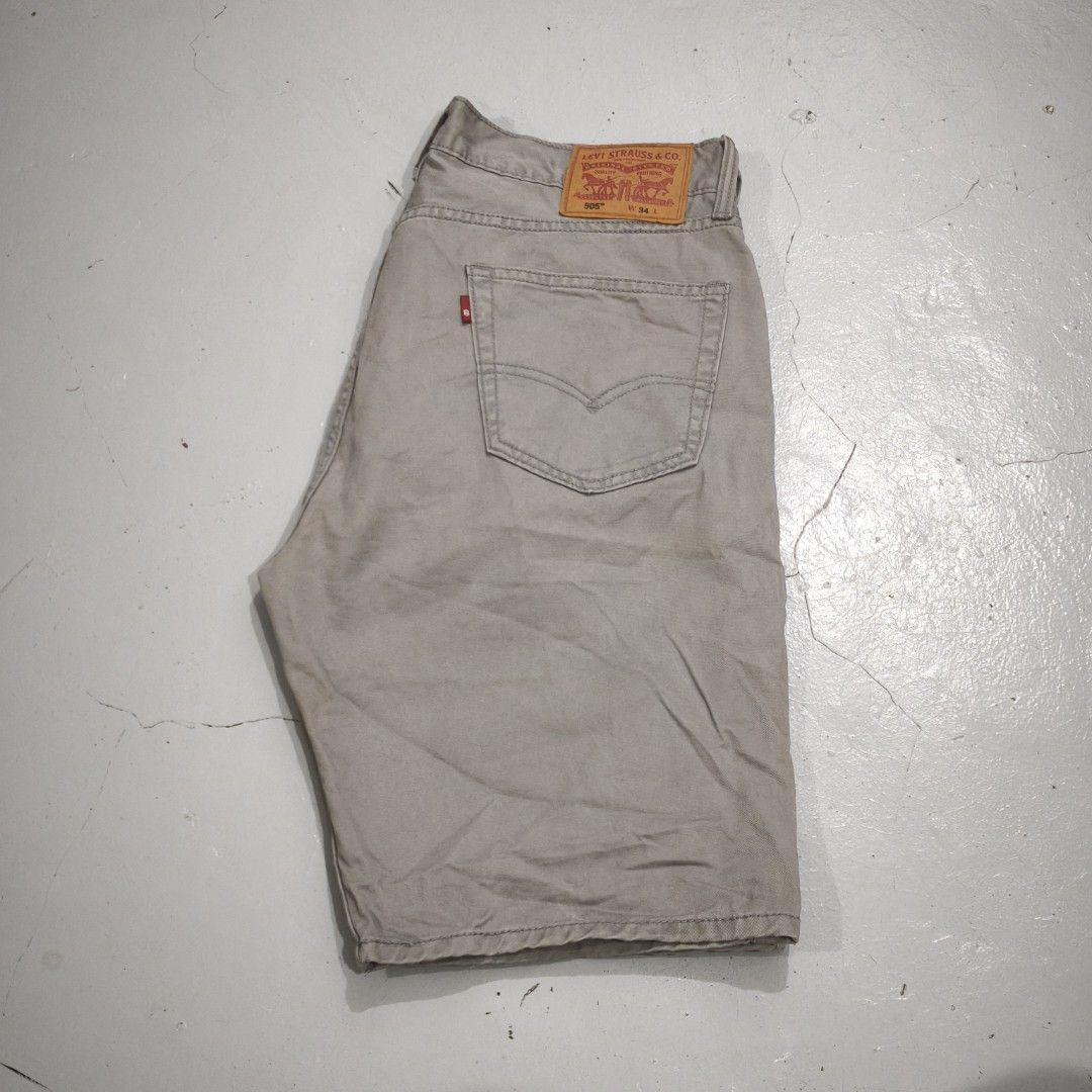 Levis 505 Shorts (Category: Shorts) located in Balingoan. Submitted by jagnusthrift.ph (Listing ID 1467614525, Image 1). Description: Size 34.