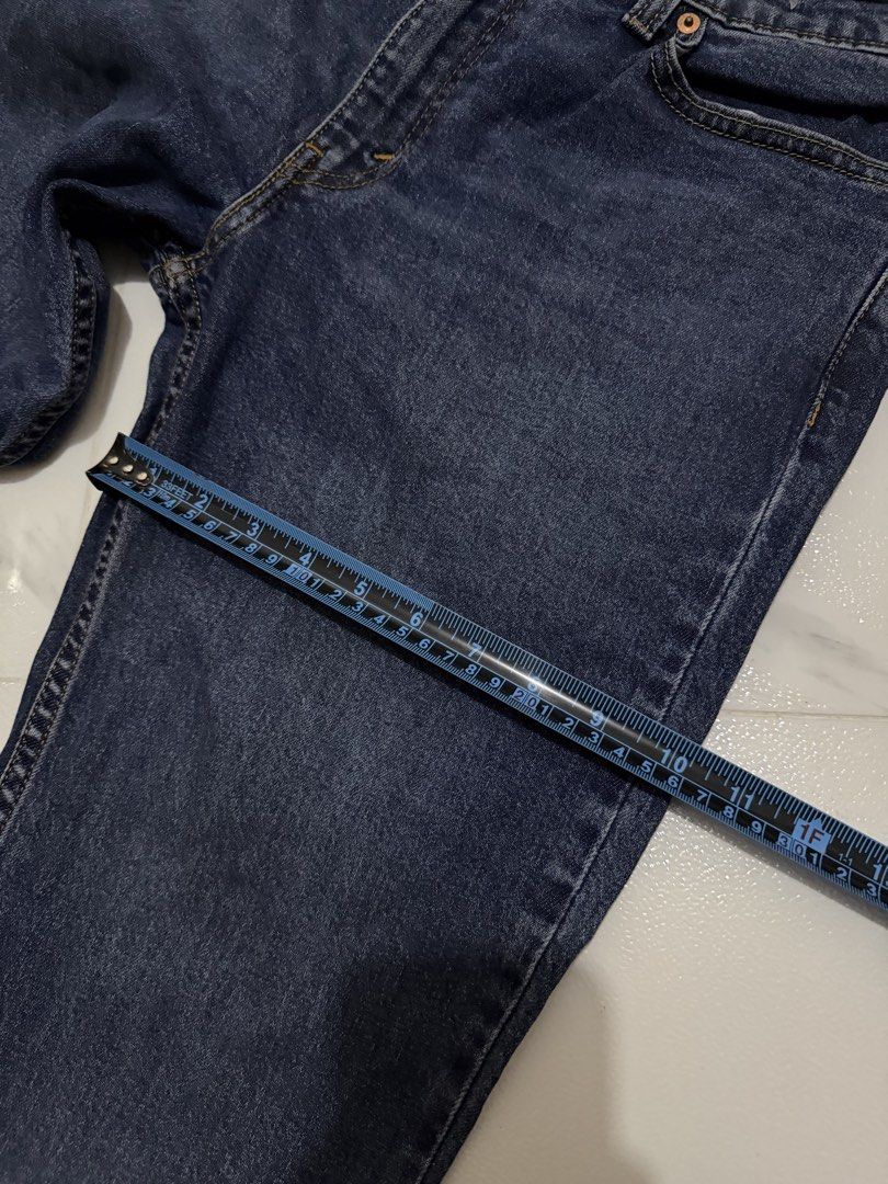 Levi’s Denim Jeans (Category: Jeans) located in Las Pinas. Submitted by gmonteros (Listing ID 1467689197, Image 3). Description: .