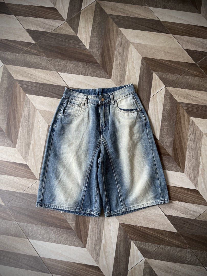Light Washed Jorts (Category: Shorts) located in Pagadian. Submitted by thrift.wrld (Listing ID 1467706926, Image 1). Description: ( Light Washed Jorts ) Dimensions: • Waist: 29 - 30 • Length: 25 • Thigh: 14 • Hem: 13 Drop Prices: • Mine: 400 + ₱9O shipping fee (sf).