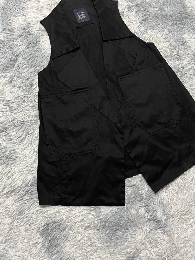 LIMI feu Yohji Yamamoto Vest (Category: Others Tops) located in Sasmuan (Sexmoan). Submitted by winterclothes.ph (Listing ID 1467732638, Image 3). Description: LIMI feu Yohji Yamamoto Vest S on tag Width 17 Length 29 Excellent Condition .
