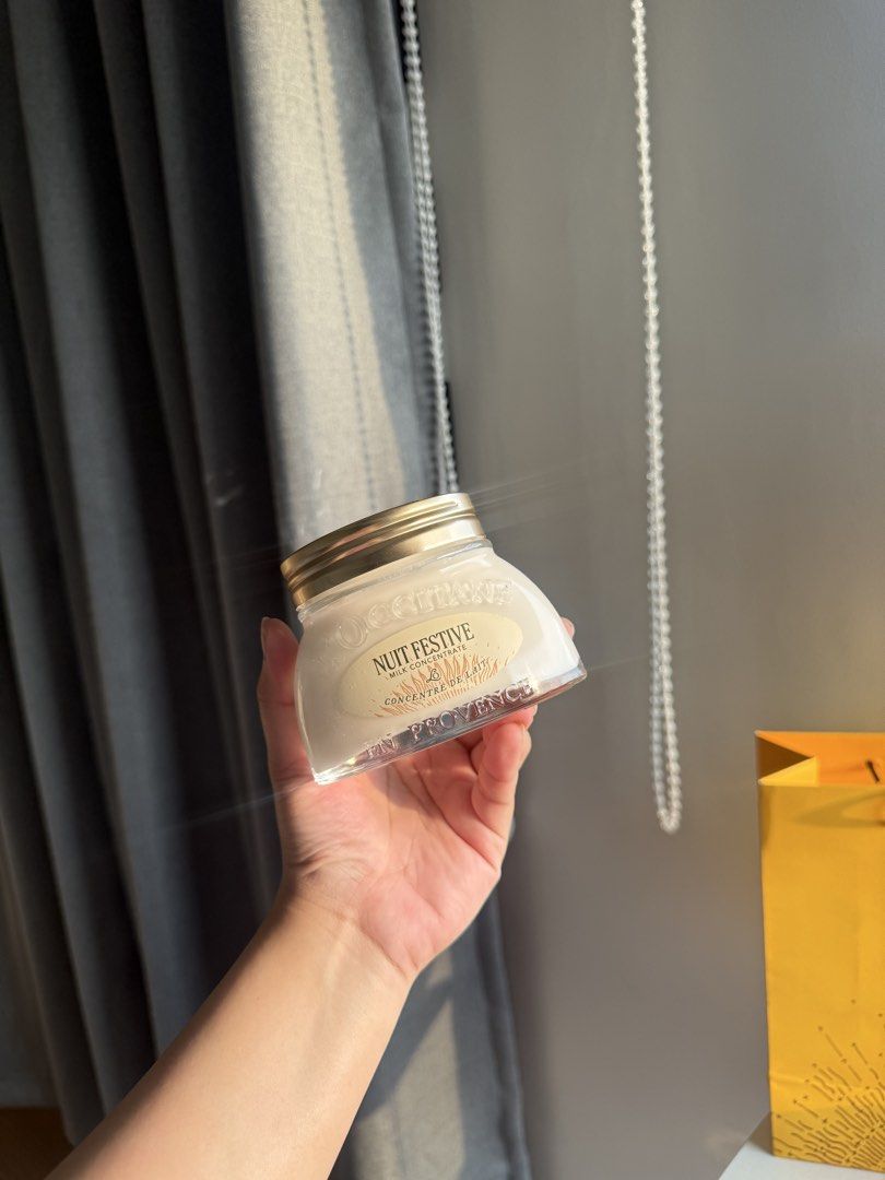 Loccitane milk concentrate (Category: Face Care) located in Imus. Submitted by diana2999 (Listing ID 1467701245, Image 3). Description: 200ml Brand new .