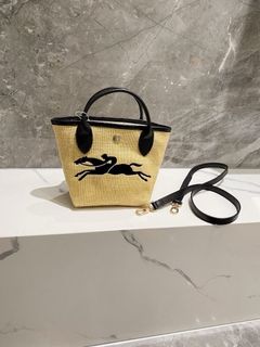 （分類：）位於 。 由 calmwaterro 提交（商品編號 1467666612，圖片 1）。簡介： 。