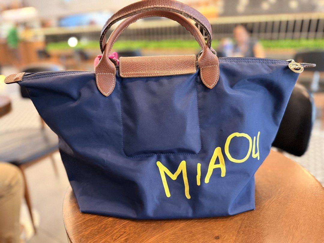 Longchamp Miaou Limited Edition Bag (Category: Luxury Bags & Wallets) located in Cavite. Submitted by shopnshare (Listing ID 1467607105, Image 3). Description: .