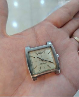 （分類：）位於 。 由 15minutes_watches 提交（商品編號 1467608182，圖片 1）。簡介： 。