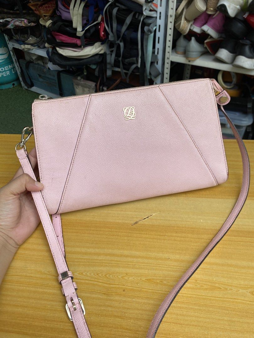 Louis Quatorze pink slingbag (Category: Cross-body Bags) located in Davao. Submitted by jennicaestrella_1995 (Listing ID 1467648824, Image 2). Description: .