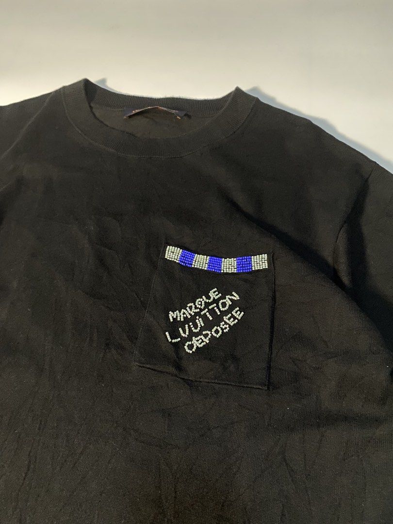 Louis Vuitton (Category: Luxury Apparel) located in Norala. Submitted by tiktothrift (Listing ID 1467642853, Image 3). Description: Large Asnew 9.5/10.