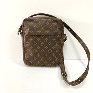 (Category: ) located in . Submitted by vintagebrandedstore (Listing ID 1467656960, Image 1). Description: .