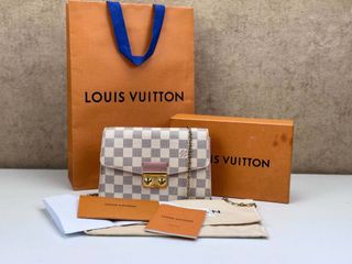 (Category: ) located in . Submitted by luxury_galeries (Listing ID 1467626969, Image 1). Description: .