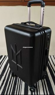 (Kategori: ) berada di . Dikirim oleh onessetiaboutiqueelegance01 (ID iklan 1467805048, Gambar 1). Deskripsi: .
