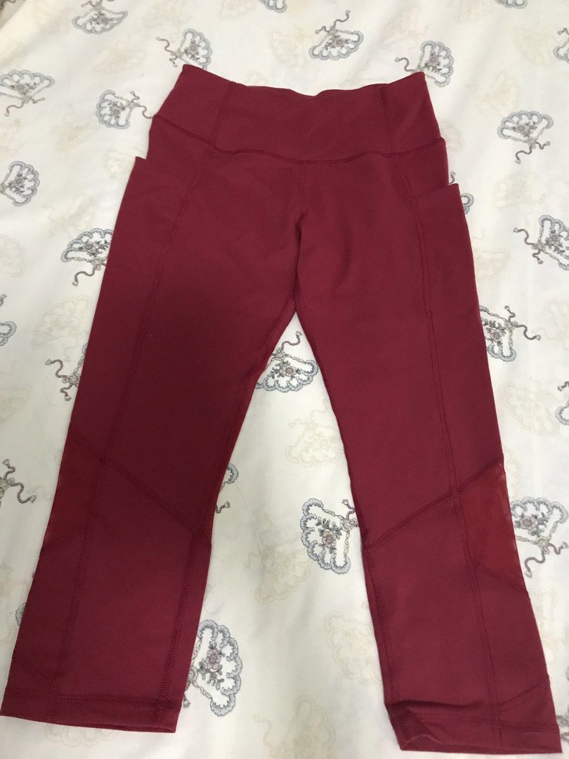 Lululemon Legging’s (Category: Activewear) located in Manila. Submitted by freshlemon58885 (Listing ID 1467669316, Image 1). Description: Missing dot tag 4/6 No issue Cut tag .