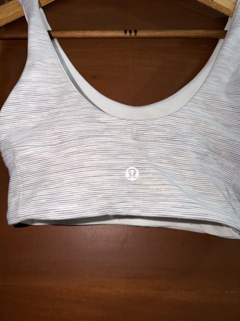 LULULEMON REVERSIBLE SPORTS BRA (Category: Activewear) located in Manila. Submitted by triptothrift7 (Listing ID 1467759581, Image 3). Description: message if you are interested! for fast transaction LULULEMON REVERSIBLE SPORTS BRA for only 609 dot size 2 no issue need wash only excellent condition color rate 9/10 authentic legit mode of payment gcash or bank transfer location Biñan laguna.