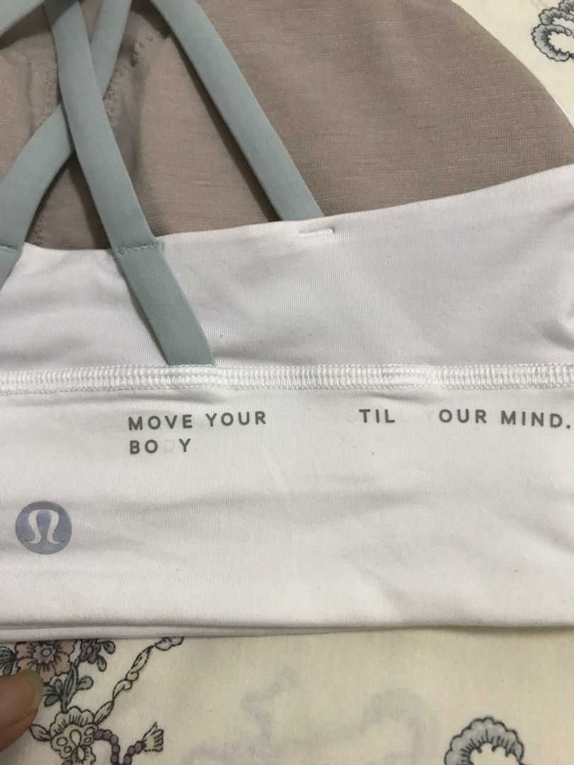 Lululemon Sportsbra (Category: Activewear) located in Manila. Submitted by freshlemon58885 (Listing ID 1467632437, Image 2). Description: Faded dot size 2/4 Padded No issue.