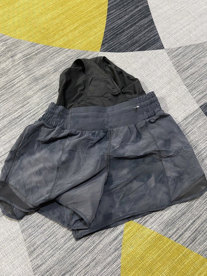 Lululemon tie dye womens short (Category: Shorts) located in Taytay. Submitted by ekselentekondisyon (Listing ID 1467750568, Image 3). Description: Lululemon tie dye womens short Size 8 on tag W-27-34 L-11 Excellent condition No issue .