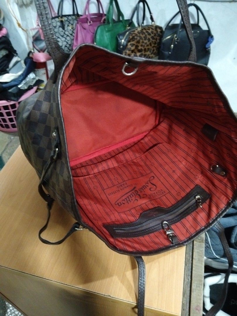 LV (Category: Shoulder Bags) located in El Salvador. Submitted by francheskaukayukay (Listing ID 1467691378, Image 3). Description: .