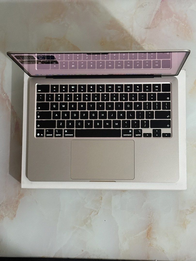macbook air m5 13 15cc (Category: Laptops & Notebooks) located in Caloocan City. Submitted by peony.picks (Listing ID 1467648605, Image 3). Description: macbook air m5 13” starlight - 100% batt - 15 cc - 10 core cpu / 8 core gpu - 512 gb / 16gb ram - macOS 27 golden gate - no dents, in pristine condition - no issues. good as brand new! - with warranty ‘til 2027 - lady-owned - unli check and reset upon meet up - complete with box & charger - not o