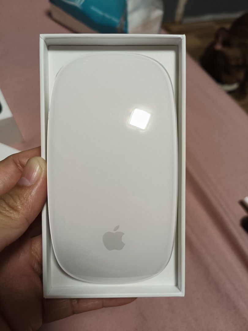 Magic Mouse 2 (Category: Mouse & Mousepads) located in Manila. Submitted by zoeemarie (Listing ID 1467698851, Image 2). Description: For sale!!! Magic Mouse 2 good as new DM me for faster transaction 📩.