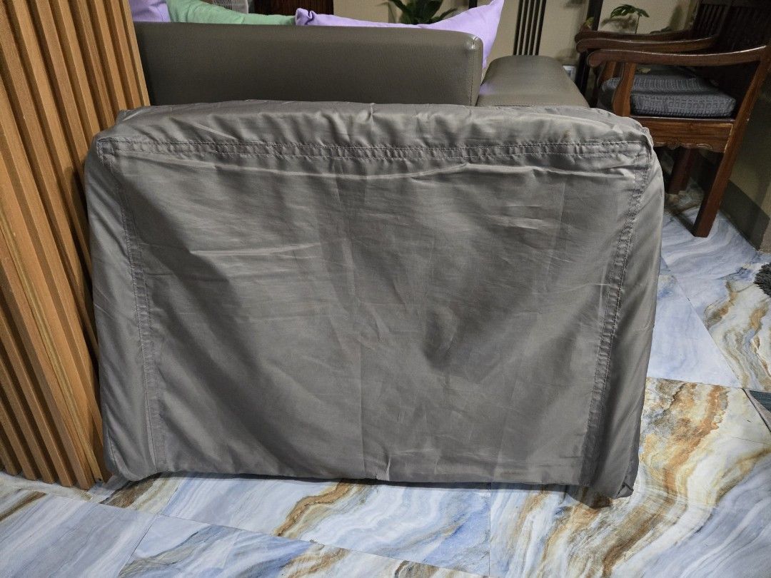 Mandaue Foam Extra Large Dog Bed (Category: Homes & Other Pet Accessories) located in Cavite. Submitted by athnchl (Listing ID 1467795343, Image 1). Description: MANDAUE FOAM DOG BED EXTRA LARGE Used only for 3 weeks for mama dog & newborn puppies Cover can be removed (newly washed cover) Orig price: 1,500 Selling price: 1,000 Loc: General Trias, Cavite.