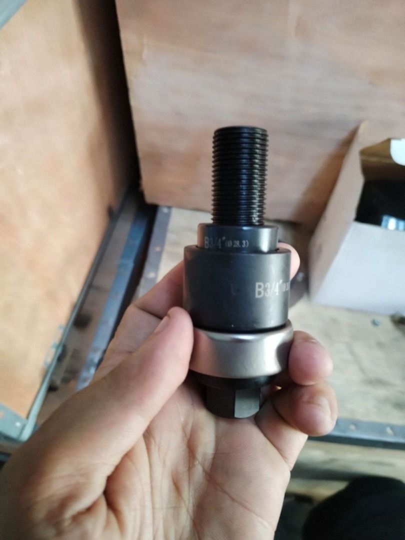 Manual Knockout Puncher Specs: ½" (Category: Everything Else Others) located in Manila. Submitted by joeyroque09 (Listing ID 1467625546, Image 3). Description: Manual Knockout Puncher Specs: ½".