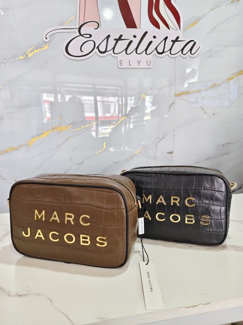 Marc Jacobs - Croc (Category: Luxury Bags & Wallets) located in San Fernando. Submitted by estilistaelyu_01 (Listing ID 1467628857, Image 1). Description: .