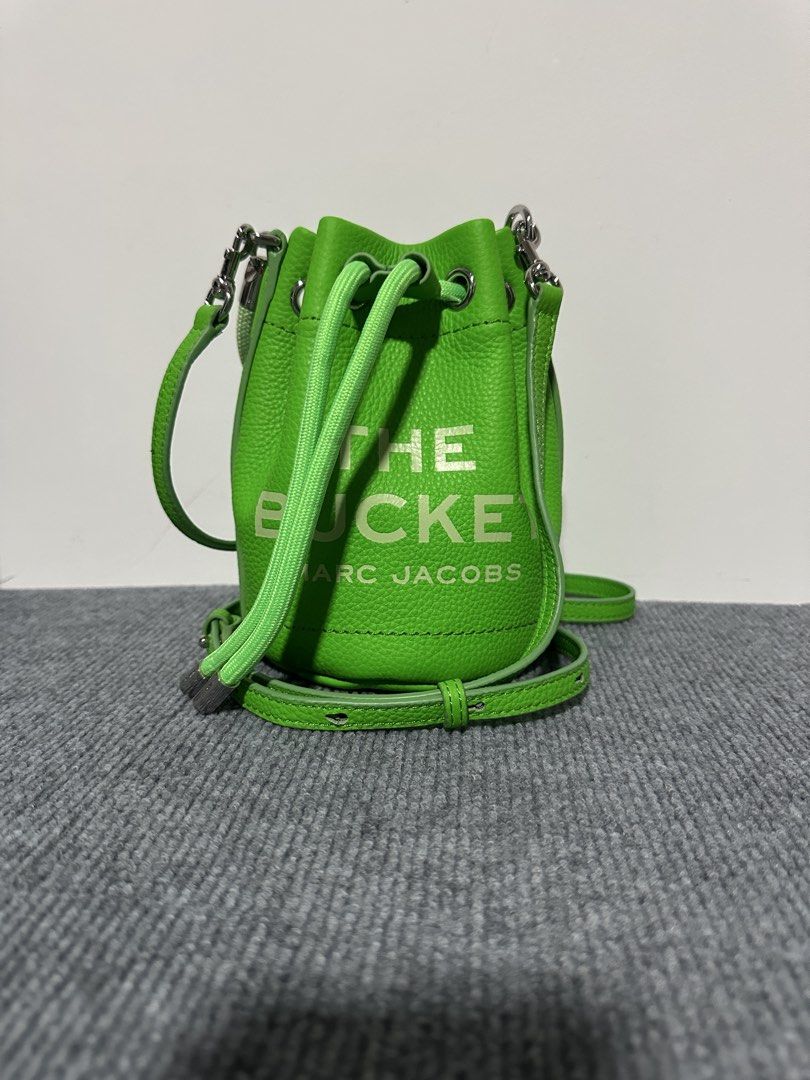 Marc Jacobs The Leather Bucket Bag Green (Category: Luxury Bags & Wallets) located in Manila. Submitted by royal_vintage_thriftshop (Listing ID 1467756413, Image 2). Description: Box ❌ Bag only ❤️.