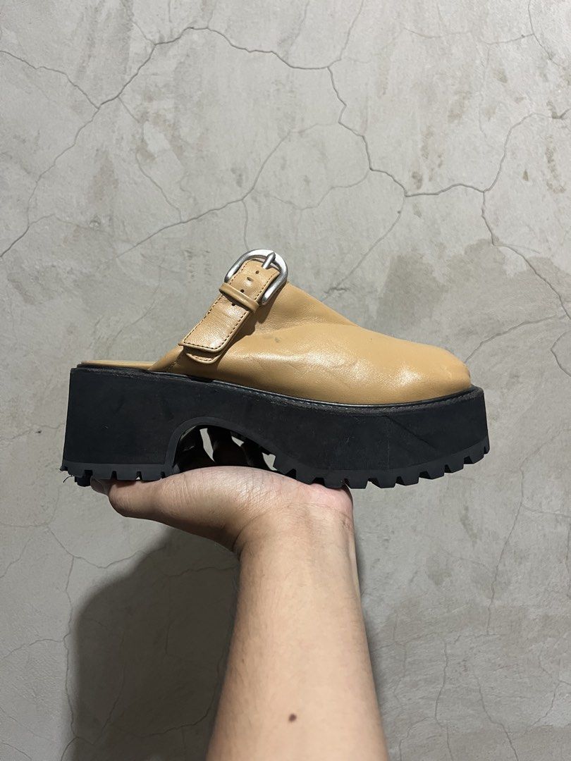 Marge Sherwood 70s Clogs (Category: Sneakers & Footwear) located in Cagayan de Oro. Submitted by vintagevvvictim (Listing ID 1467640891, Image 1). Description: size 36 retails at $400 / ₱26,000.