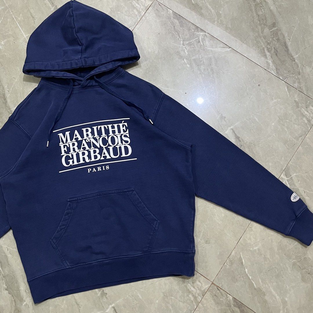 MARITHE + FRANCOIS GIRBAUD AUTHENTIC PULL OVER HOODIE (Category: Luxury Apparel) located in Marikina City. Submitted by arniejane23 (Listing ID 1467707802, Image 2). Description: MARITHE + FRANCOIS GIRBAUD AUTHENTIC PULL OVER HOODIE SIZE S ON TAG DIMENSION width - 22 length - 24 NO ISSUE/NO FLAWS EXCELLENT CONDITION!! 📩📩📩.