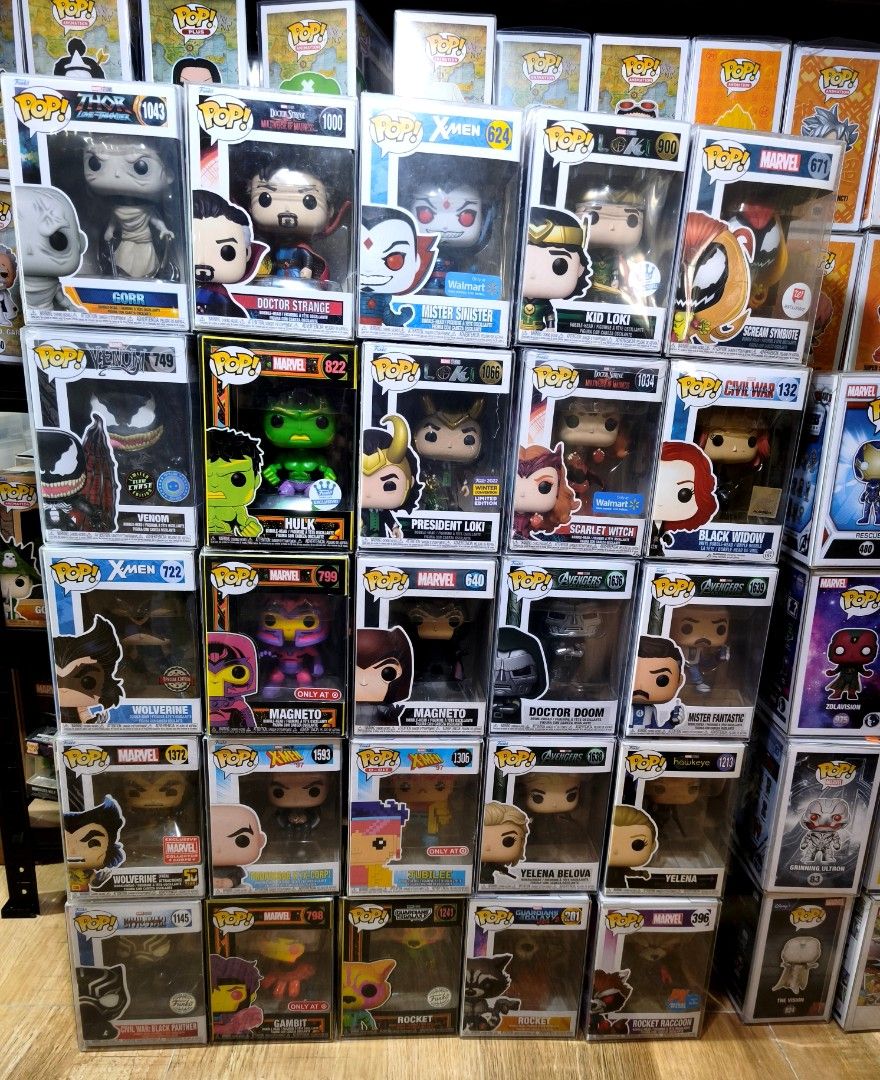 Marvel Funko Pop (Category: Figurines & Statues) located in Manila. Submitted by daily.tipid (Listing ID 1467634692, Image 2). Description: 𝐌𝐀𝐑𝐕𝐄𝐋 𝐂𝐎𝐋𝐋𝐄𝐂𝐓𝐎𝐑𝐒, 𝐒𝐈𝐍𝐎 𝐏𝐀 𝐀𝐍𝐆 𝐊𝐔𝐋𝐀𝐍𝐆 𝐒𝐀 𝐅𝐔𝐍𝐊𝐎 𝐏𝐎𝐏 𝐖𝐀𝐋𝐋 𝐌𝐎? 👀🔥 Captain America: Through the ages - 2,599 Rescue - 750 Captain America #125- 999 Captain America #1198 - 1,099 Captain America #464 - 999 Zolavision - 799 Ironman Mark 5 - 750 Tony Stark #1609 - 2,9
