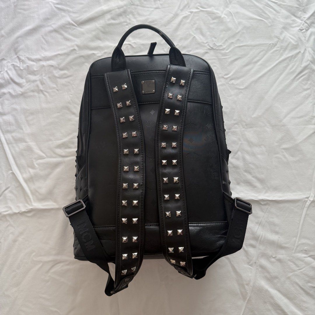 MCM Bagpack (Category: Backpacks) located in Baguio. Submitted by dsabelg (Listing ID 1467717721, Image 2). Description: .