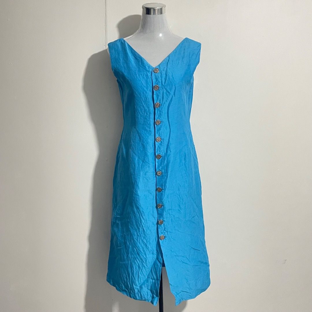 Medium Buttondown Blue Classy Dress (Category: Dresses) located in Bacolor. Submitted by chicn_classy (Listing ID 1467744069, Image 1). Description: .