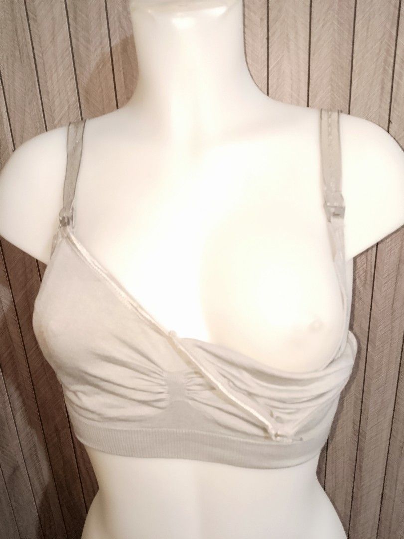 Medium Grey Nursing Bra no pads nonwire (Category: Undergarments & Loungewear) located in Manila. Submitted by truecrystal-1407 (Listing ID 1467700244, Image 2). Description: .