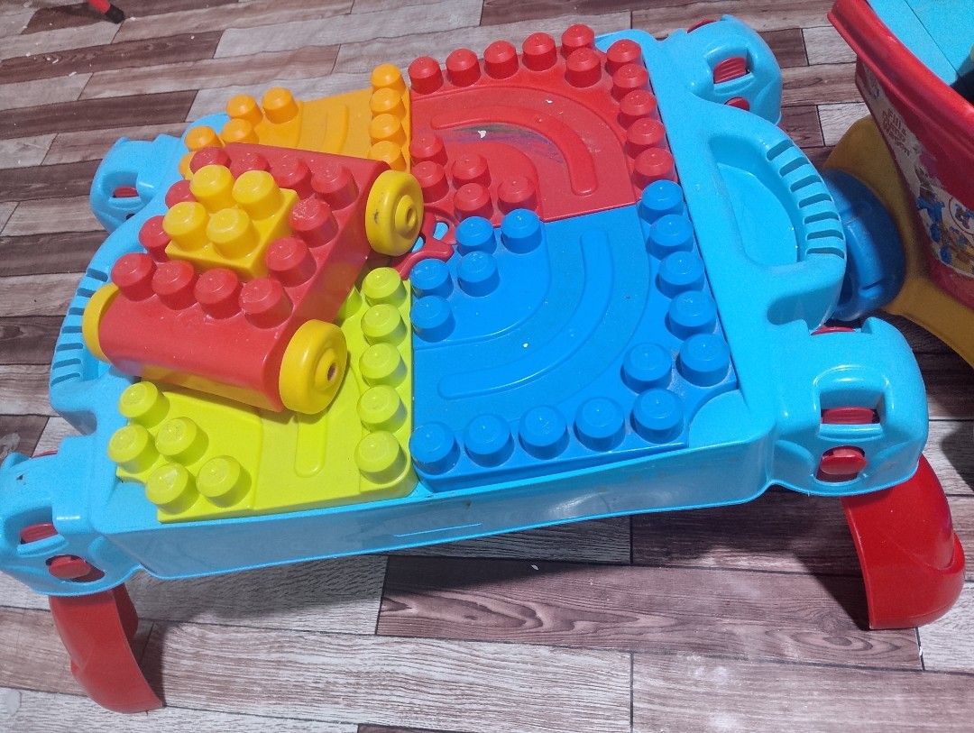 Mega Blocks (Category: Other Merchandise) located in Manila. Submitted by carizza17 (Listing ID 1467745024, Image 3). Description: price is negotiable Location is Bocaue, Bulacan city.