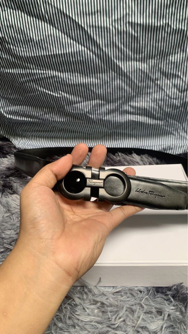 Men’s Premium Leather Waist Belt (Category: Belts) located in Manila. Submitted by lichking416 (Listing ID 1467610503, Image 1). Description: Men’s Premium Ferragamo Leather Waist Belt Brand new With paper bag ₱-1200.