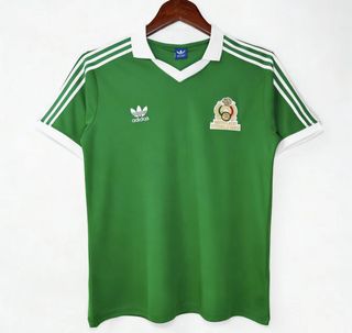 (Category: ) located in . Submitted by msia_football_jersey (Listing ID 1467723482, Image 1). Description: .