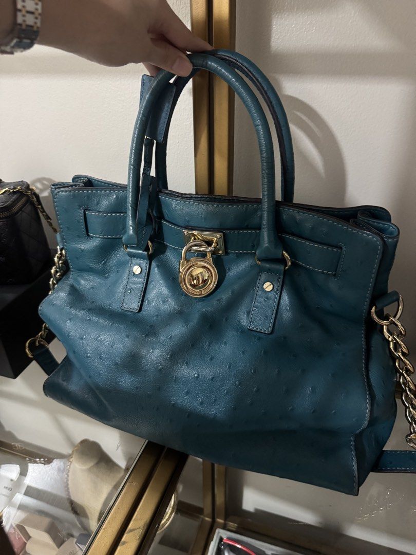 Micheal kors bag (Category: Luxury Bags & Wallets) located in Makati City. Submitted by kirstenmuriel (Listing ID 1467627277, Image 2). Description: Ostrich .