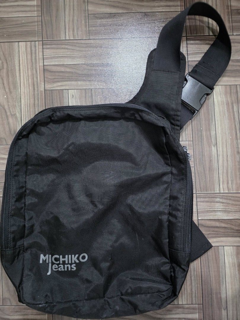 Michiko Jeans London Shoulder Bag (Category: Sling Bags) located in Quezon City. Submitted by trickstercollect (Listing ID 1467770568, Image 1). Description: Brand: Michiko London Condition: Excellent Issue: Puller nagoxidize ng lang deep clean Meet up: Trinoma or LRT 2 Anonas Shipping: LBC - Weekdays J&T - Weekends.