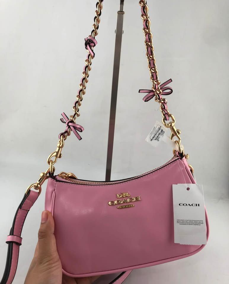 Mini Teri Shoulder Bag (Category: Shoulder Bags) located in Manila. Submitted by bagislifeshop (Listing ID 1467727776, Image 2). Description: .