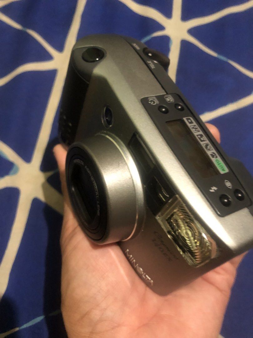 Minolta Capios 140EX (Category: Cameras) located in Quezon City. Submitted by markgolveo (Listing ID 1467758330, Image 3). Description: Minolta Capios 140EX Untested for parts out repairs display collection Good over all cosmetic and compartments Burn on led display top.