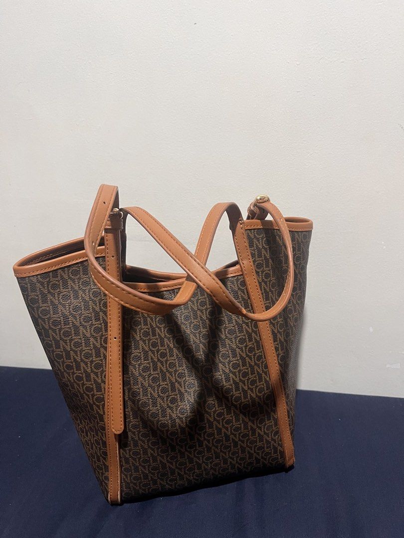Mireya Cln Tote Bag (Category: Tote Bags) located in Malabon City. Submitted by justprelovedbyazi (Listing ID 1467733271, Image 2). Description: Authentic Cln Bag with paper bag and sling bag rfs: need funds.